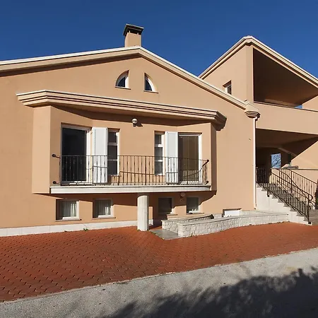Apartmán Matteo 1564 *