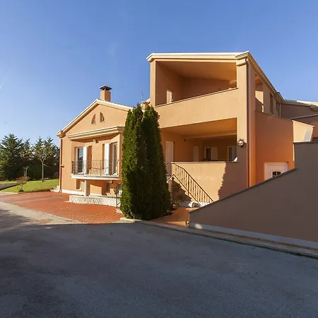 Apartmán Matteo 1564 *