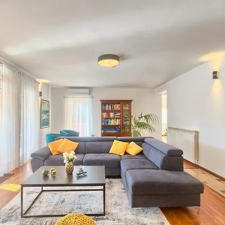 Matteo 1564 Apartmán